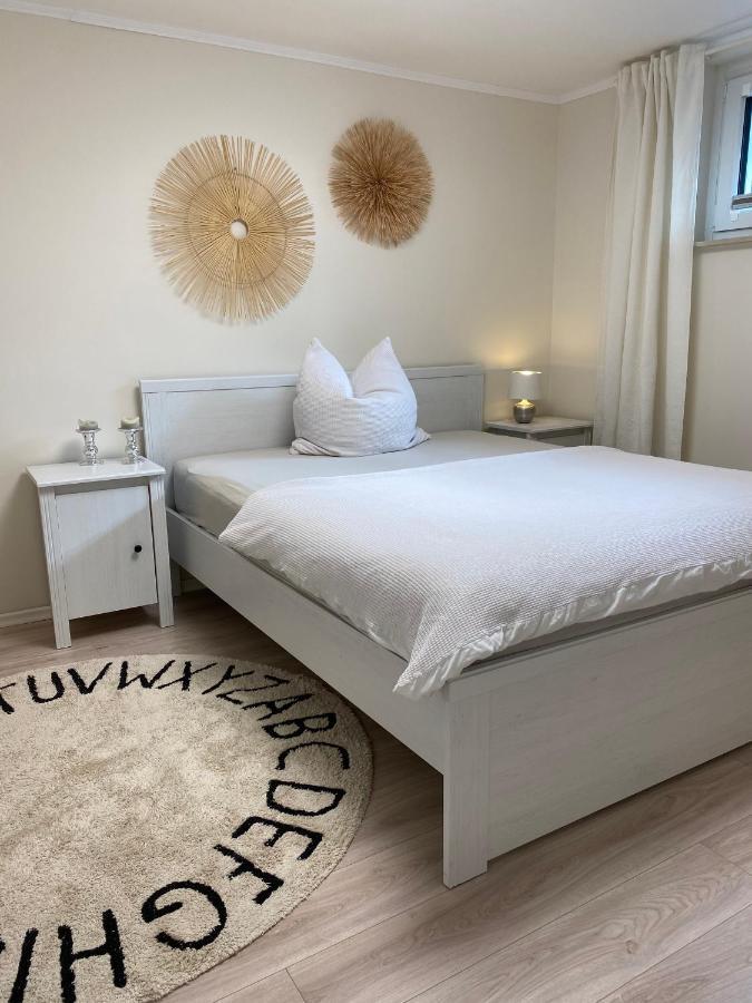 Stylische Wohnung In Ruhiger Lage, Sehr Messenah Laatzen Eksteriør billede